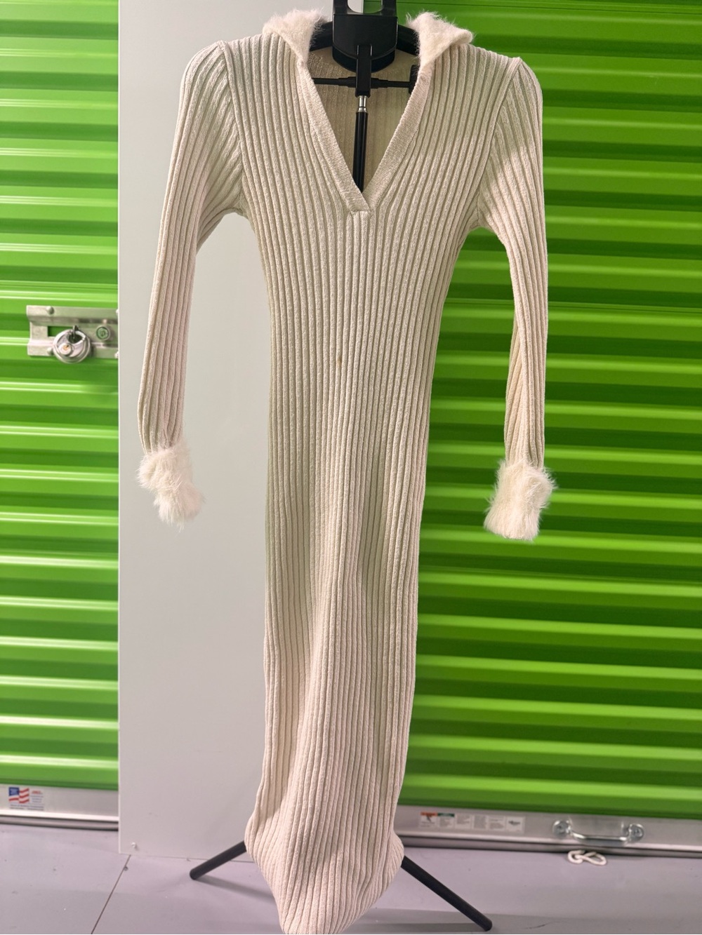 Ribbed Knit Hooded Maxi Dress with Faux-Fur Trim - Cream